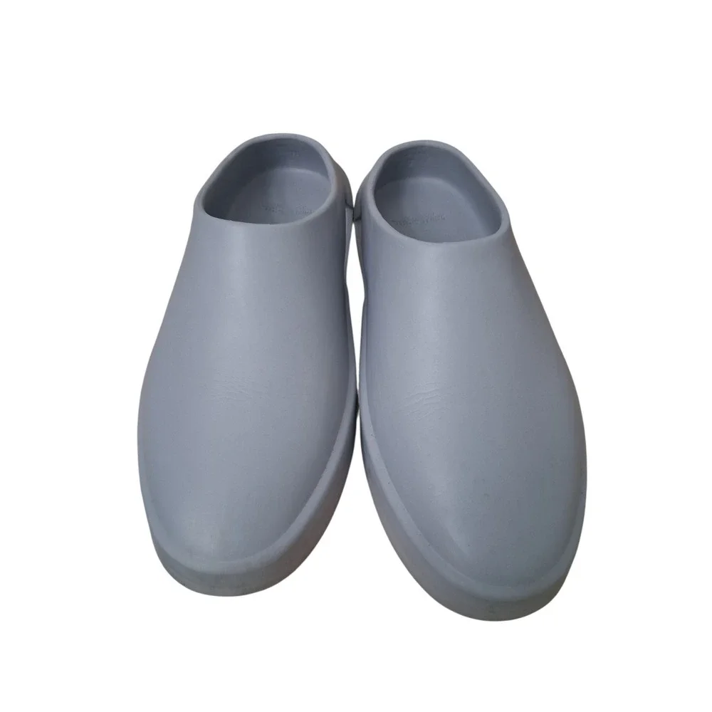 Saint Morta Slip-On Comfort Mens size 11 Grey‎ Summer Beachy Pool Side Slippers